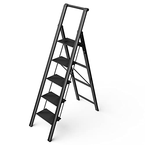 5 Step Aluminum Folding Ladder 300 lbs Capacity H209571