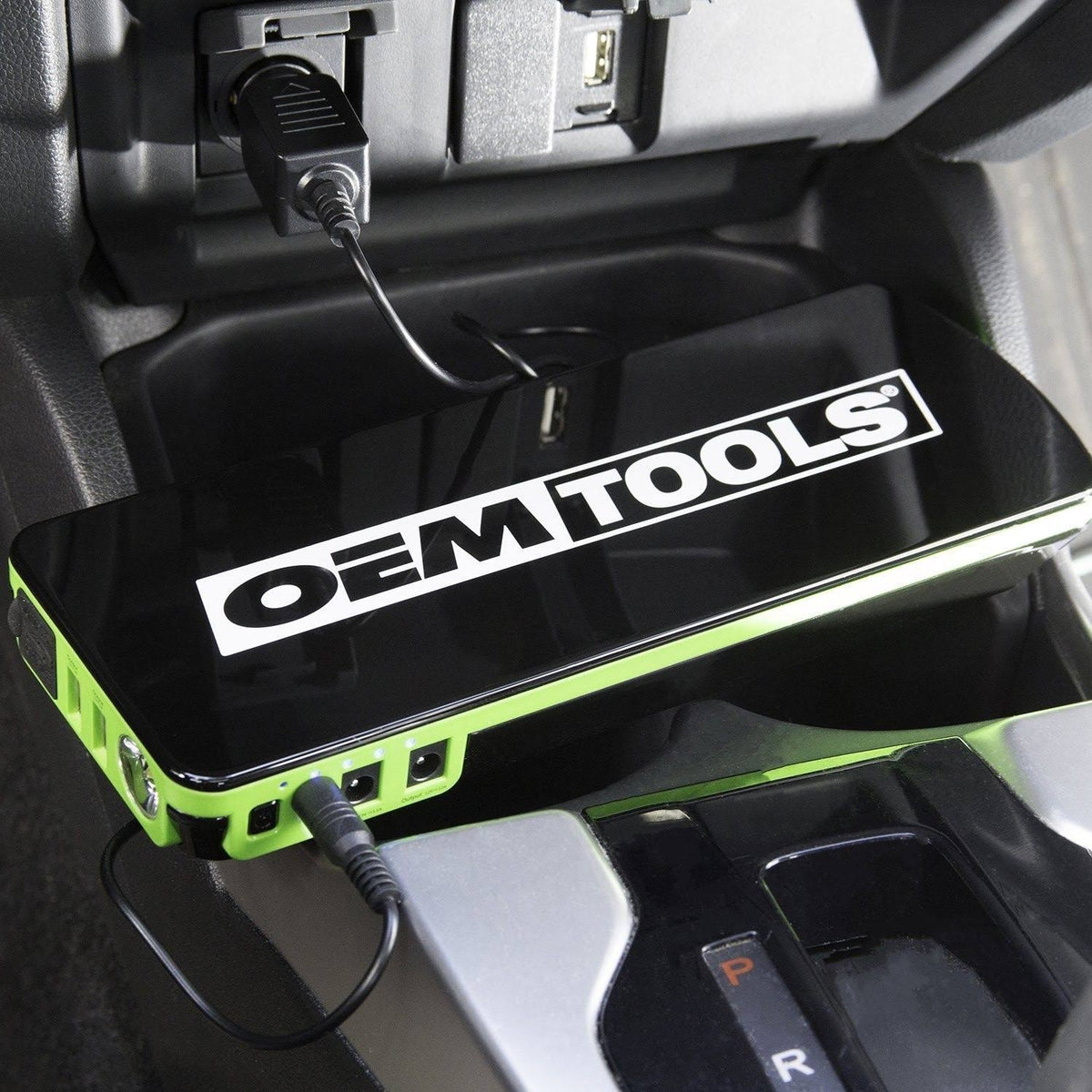 Personal Power Source with Smart Jump Cables T975
