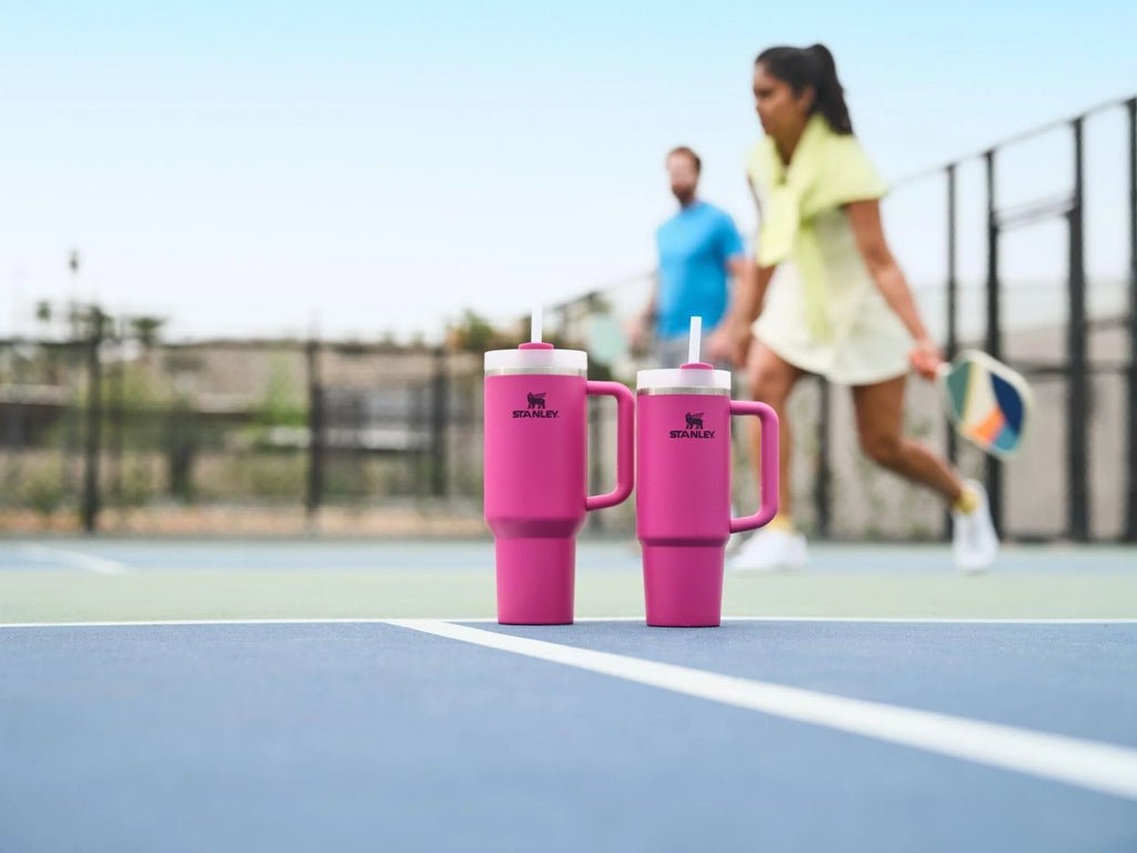 Stainless Steel Vacuum Insulated Tumbler with Lid and Straw 40 oz Fuchsia C973018