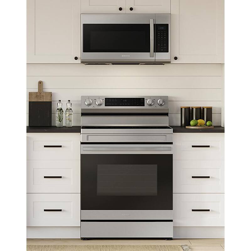 6.3 cu. ft. Convection Electric Range with AirFry in Stainless Steel H81188