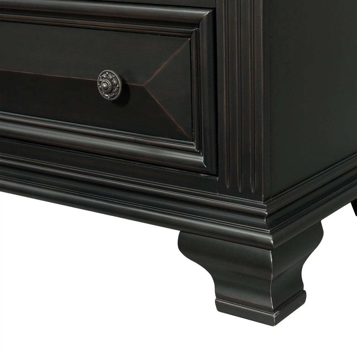6 Drawer Chest in Antique Black X491
