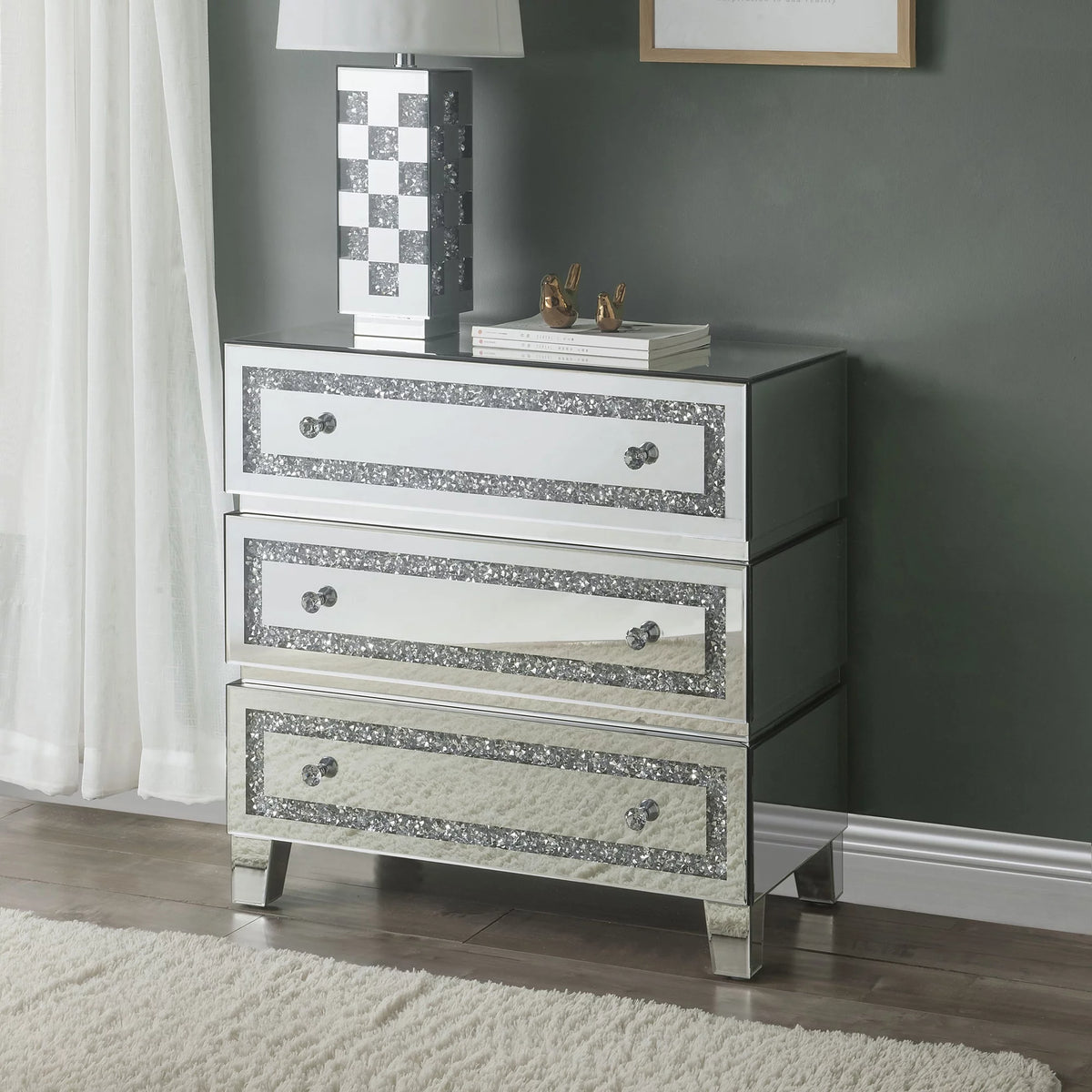 3-Drawer Mirrored Cabinet C677782