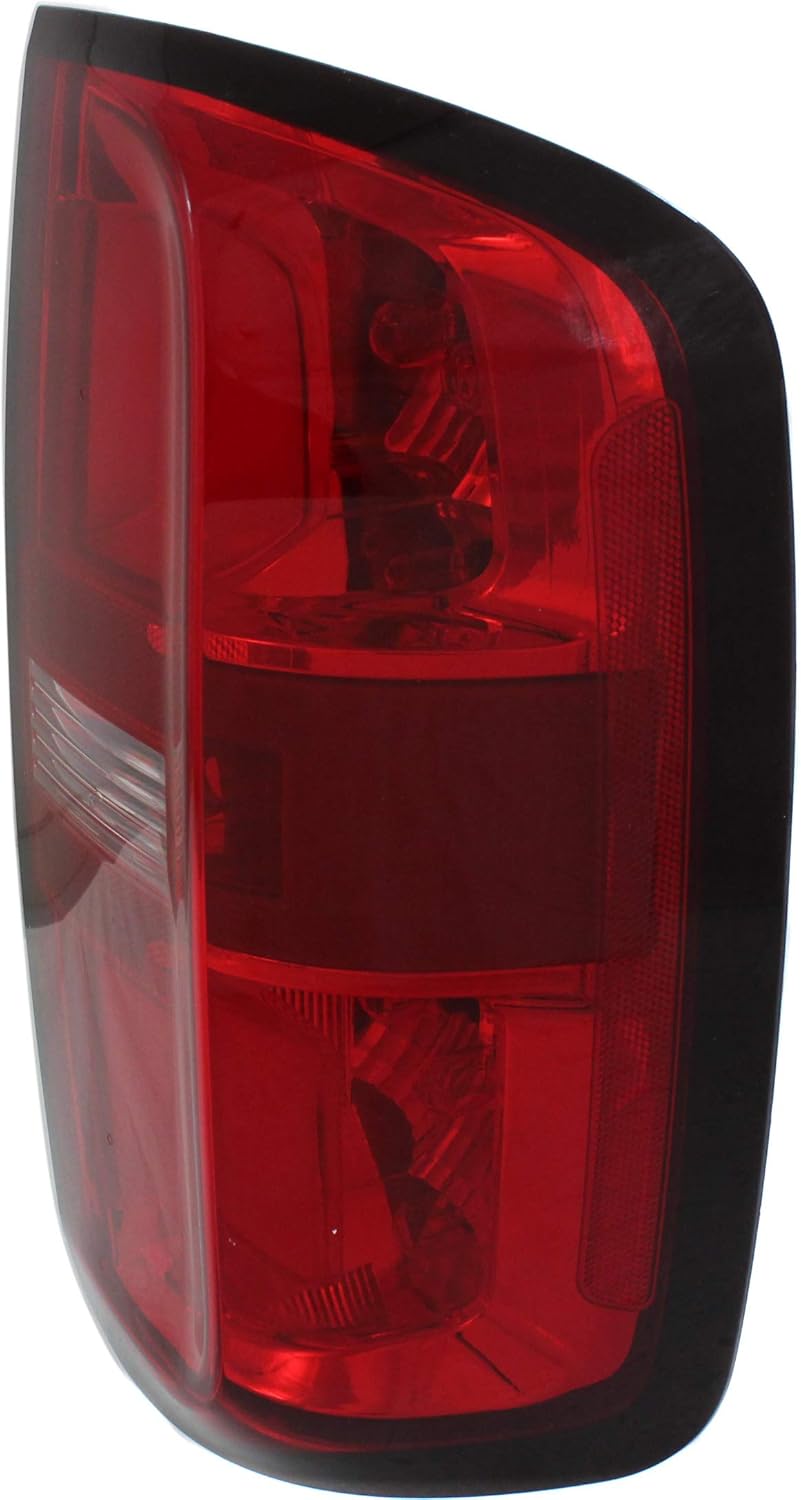 Tail Light Assembly D645