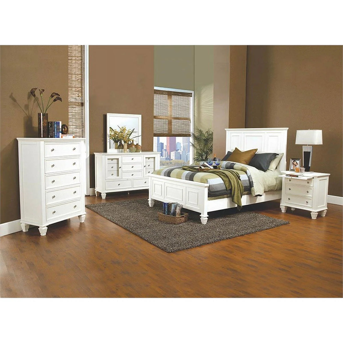 White Wood Queen Panel Bed Q724939