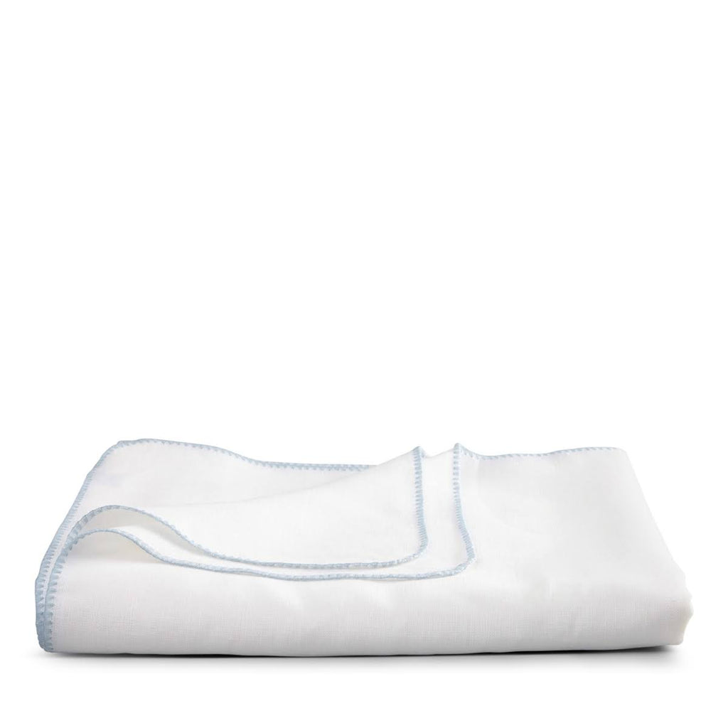 White Tablecloth I407