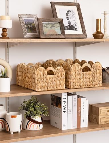 Scalloped Wicker Basket with Handles, Set of 2 N347417