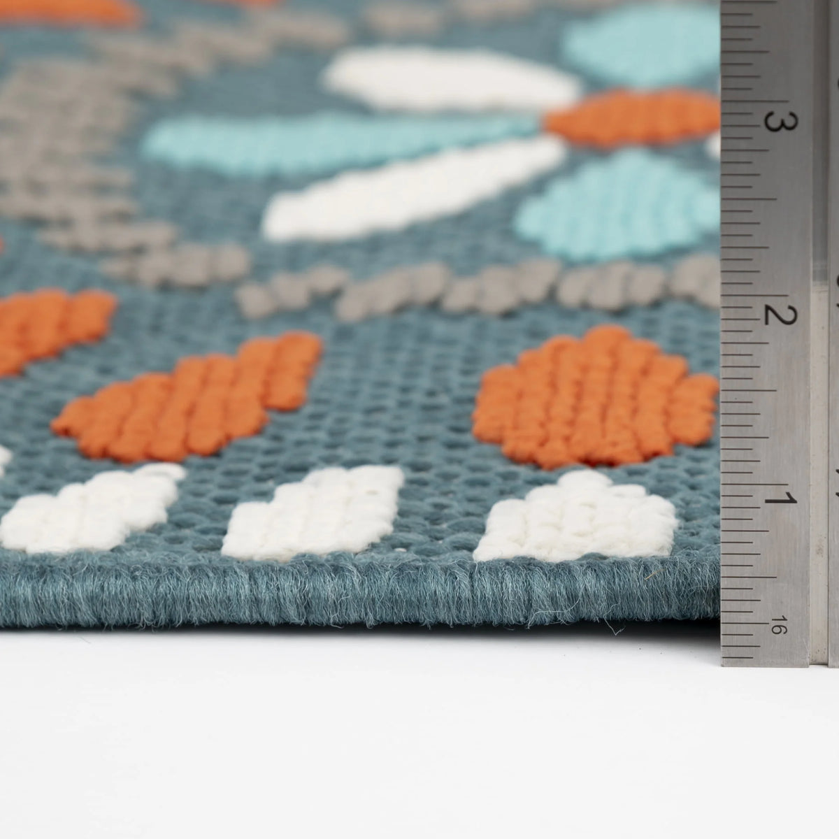 5' x 7' Medallion Polypropylene Outdoor Area Rug B40208